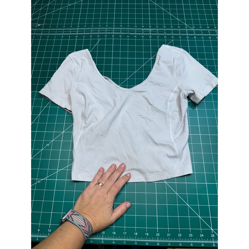 Lululemon Align T-Shirt Short Sleeve V-Neck Cropped Yoga Top White Gray